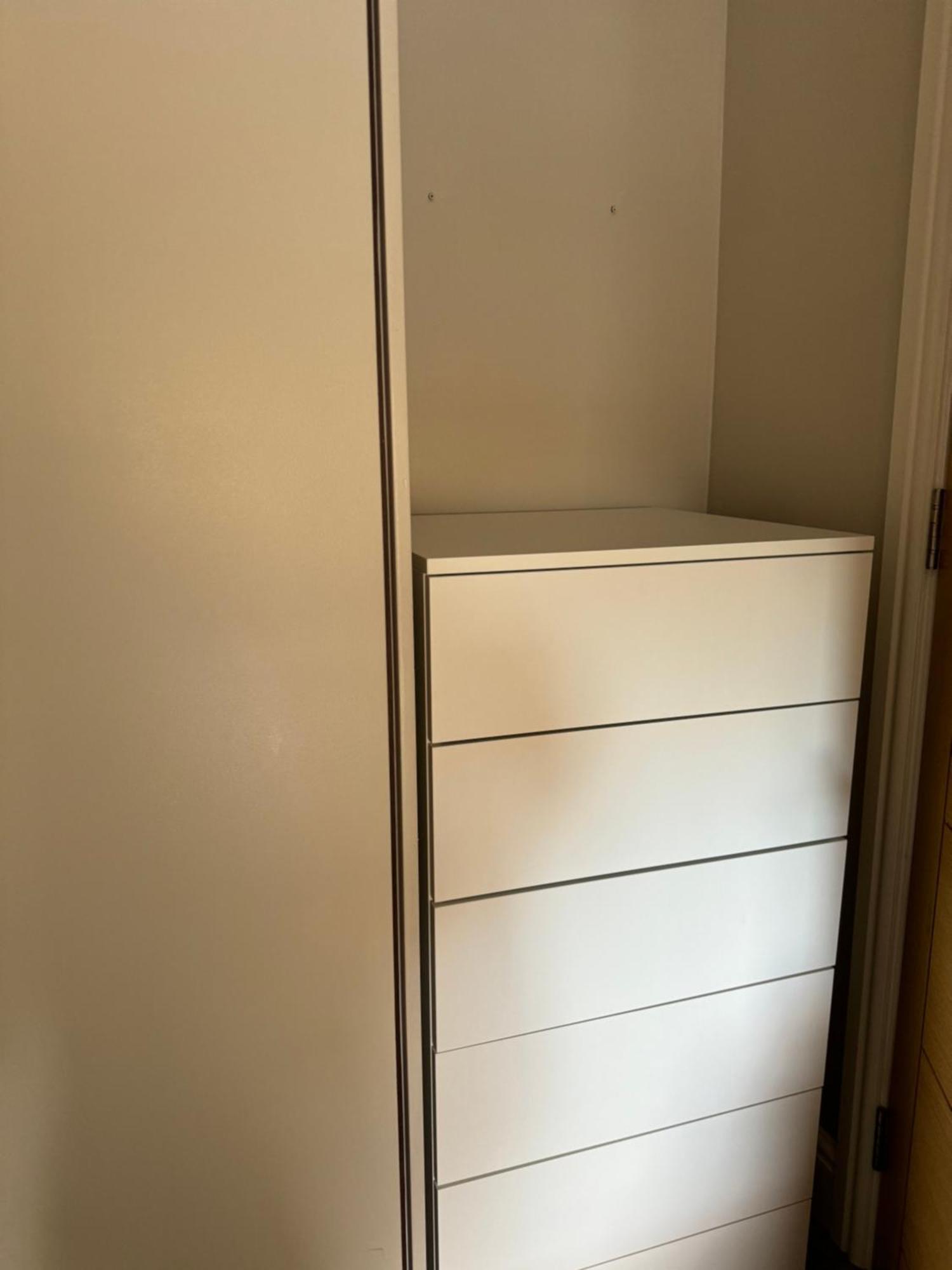 Apartament Stronsa B Londra
